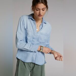 Anthropologie Cloth‎ & Stone Lori Chambray Buttondown